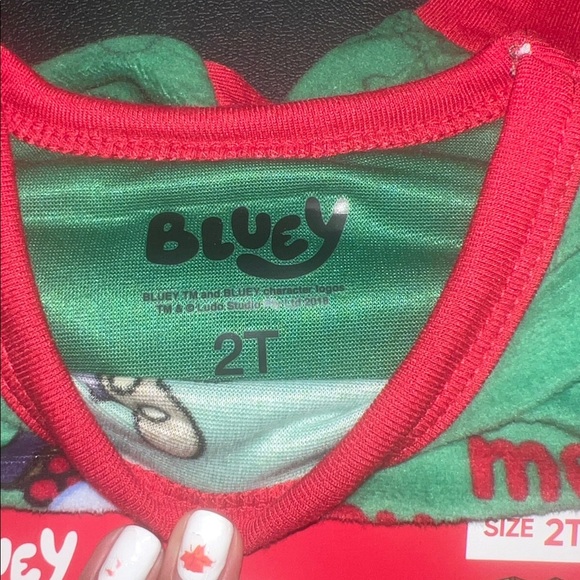 Lucy Green and Red Pajama Set - Picture 2 of 4